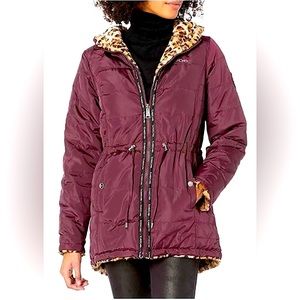 Bebe reversibe coat.